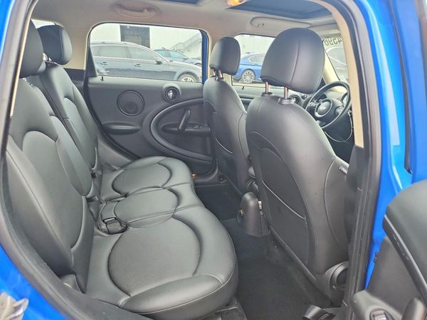 2013 MINI COOPER