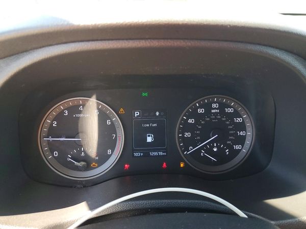 2016 HYUNDAI TUCSON