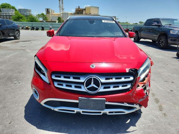 2018 MERCEDES-BENZ GLA