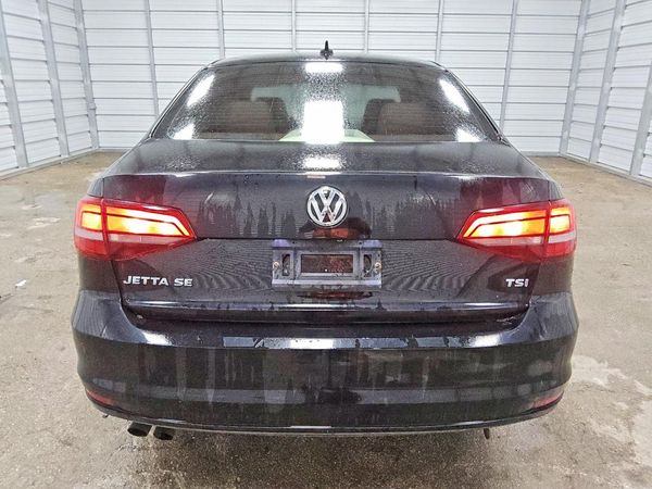 2017 VOLKSWAGEN JETTA SE