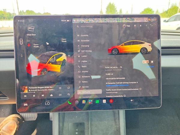 2025 TESLA MODEL 3