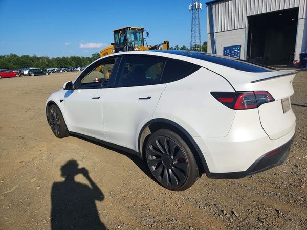 2022 TESLA MODEL Y