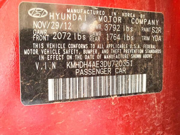 2013 HYUNDAI ELANTRA