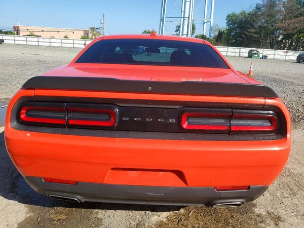 2018 DODGE CHALLENGER SXT