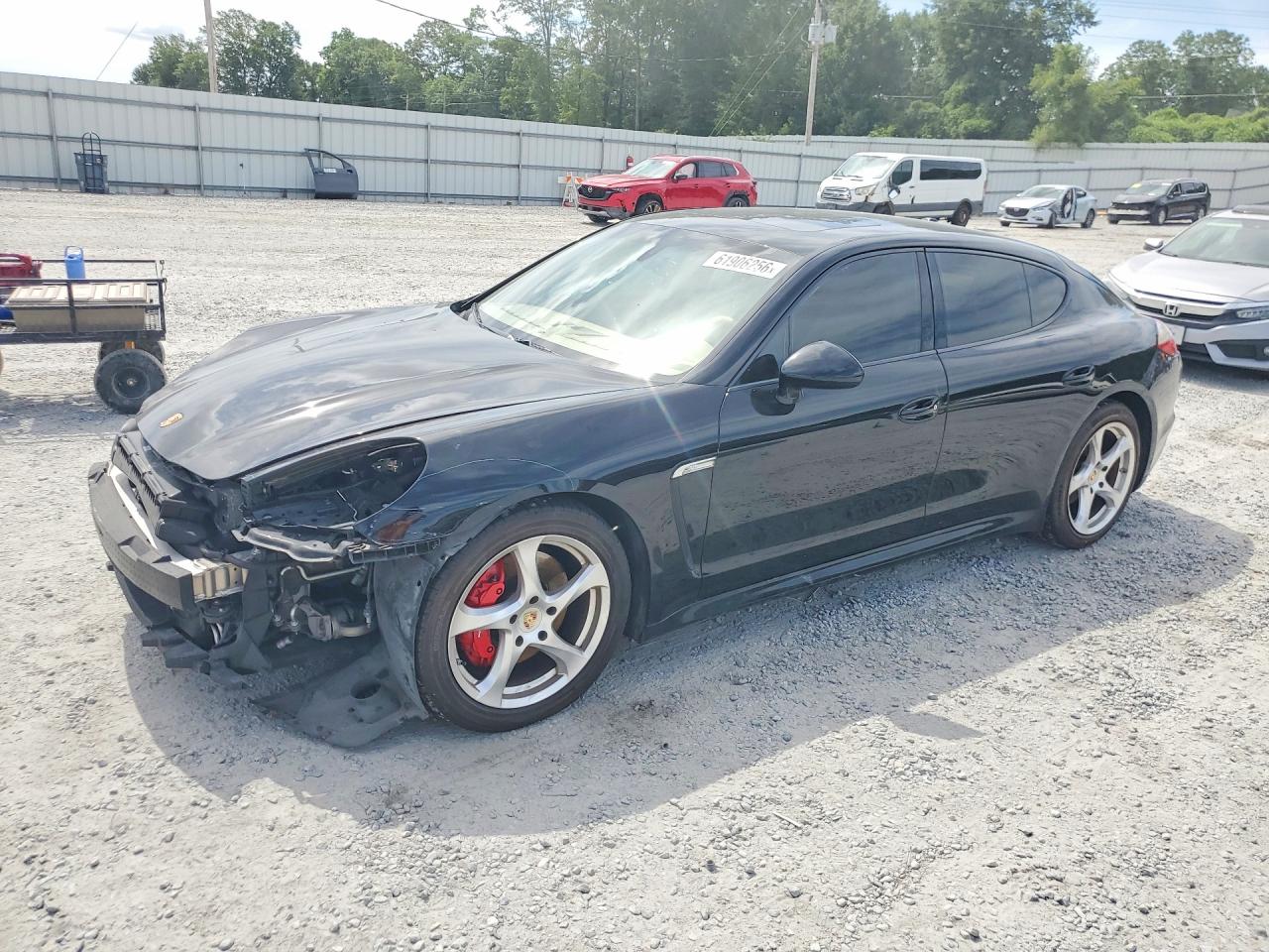 2013 PORSCHE PANAMERA Base (2WD), 4 (4WD)