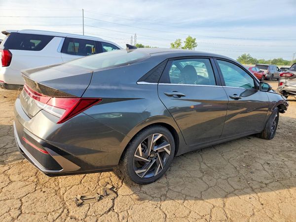 2025 HYUNDAI ELANTRA