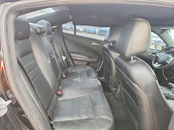 2013 DODGE CHARGER SXT