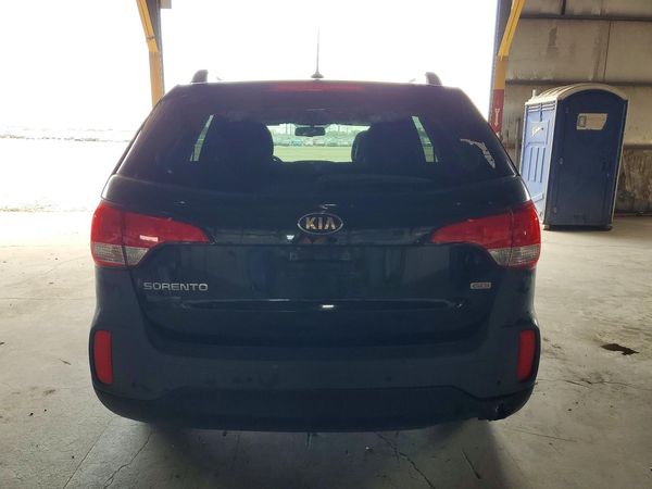 2015 KIA SORENTO GL