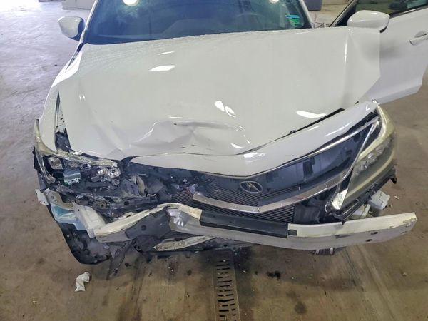 2018 ACURA ILX