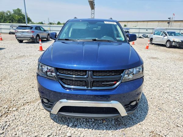 2018 DODGE JOURNEY Crossroad (M,U,C)