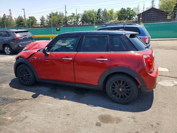 2015 MINI COOPER
