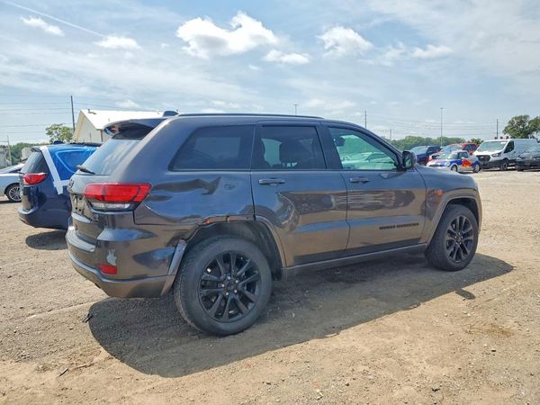 2018 JEEP GRAND CHEROKEE LAREDO 4X4
