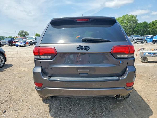 2018 JEEP GRAND CHEROKEE LAREDO 4X4