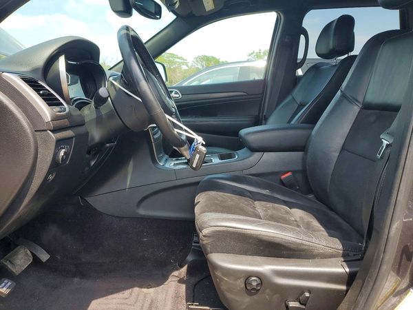 2018 JEEP GRAND CHEROKEE LAREDO 4X4