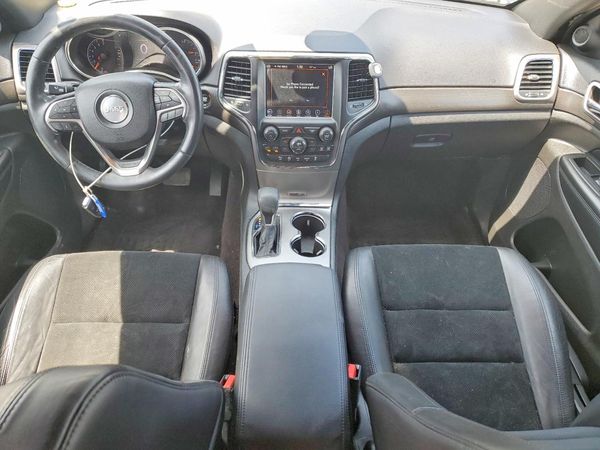 2018 JEEP GRAND CHEROKEE LAREDO 4X4