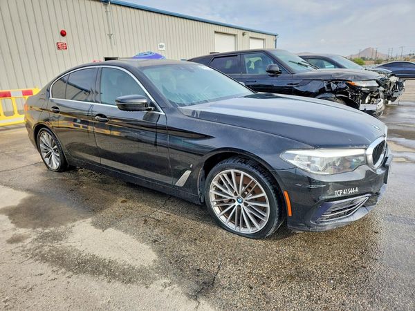 2019 BMW 530E