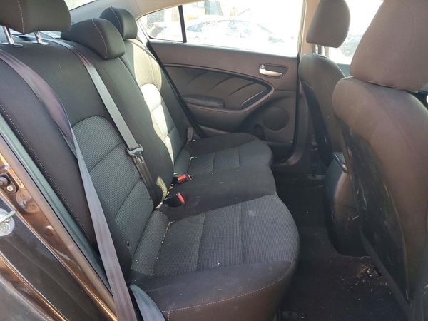 2018 KIA FORTE LX Base