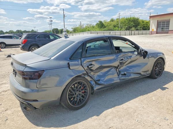 2018 AUDI A4