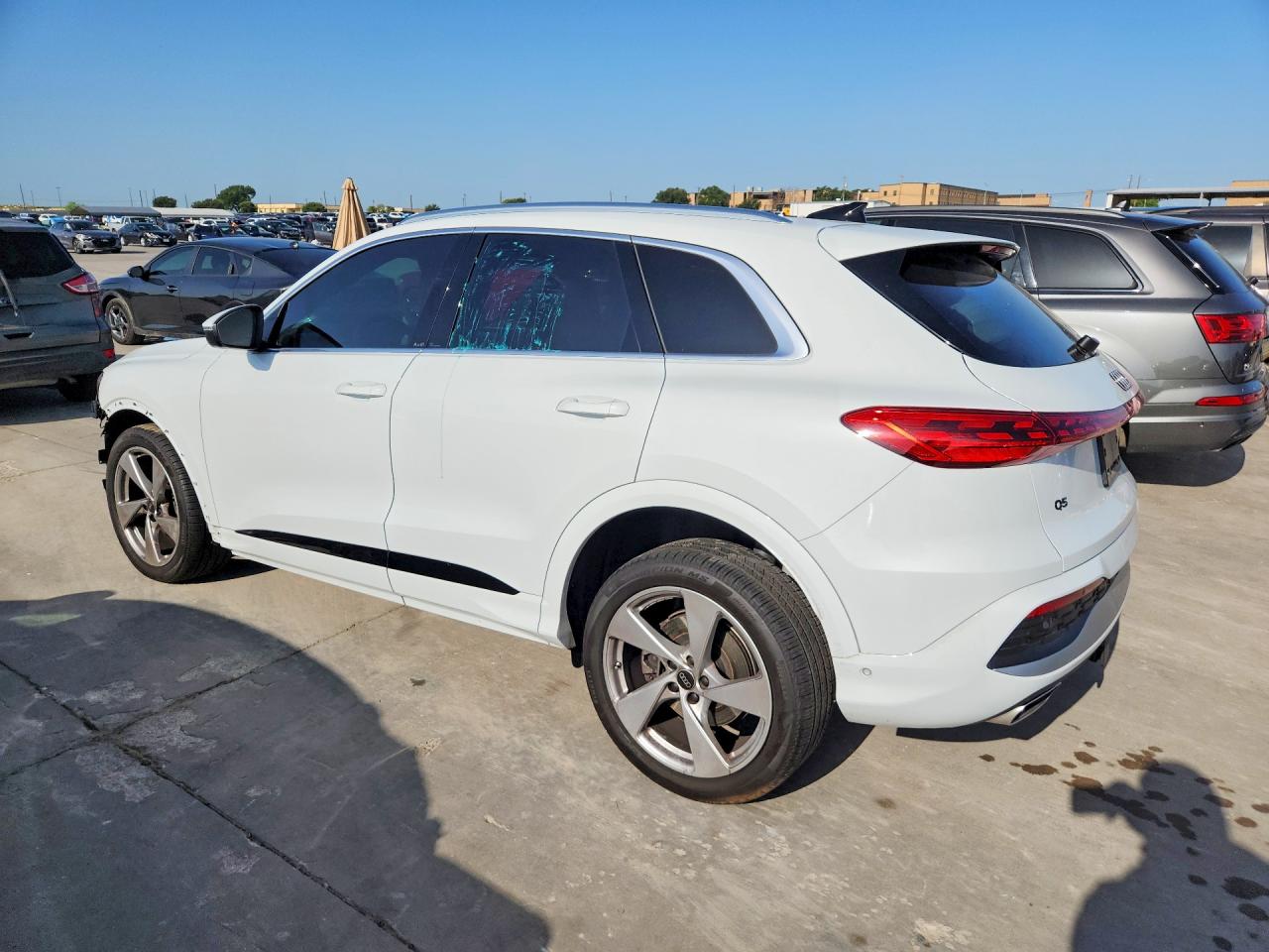 2025 AUDI Q5 quattro Premium Plus