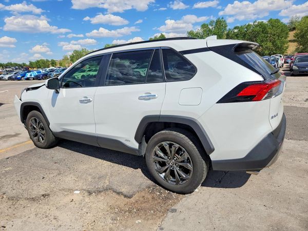 2024 TOYOTA RAV4 Limited