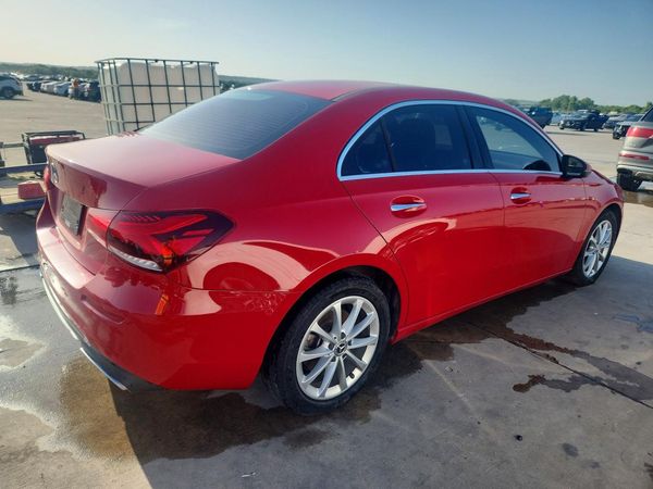 2019 MERCEDES-BENZ A A220