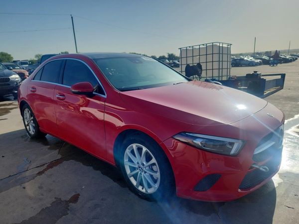 2019 MERCEDES-BENZ A A220