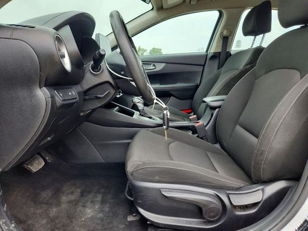 2021 KIA FORTE FE, LXS