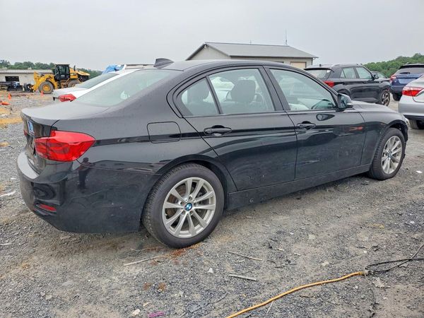 2018 BMW 320