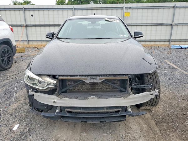 2018 BMW 320