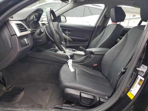 2018 BMW 320