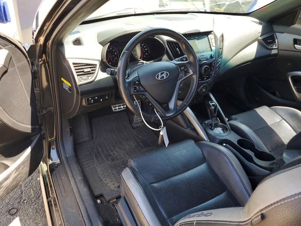 2017 HYUNDAI VELOSTER