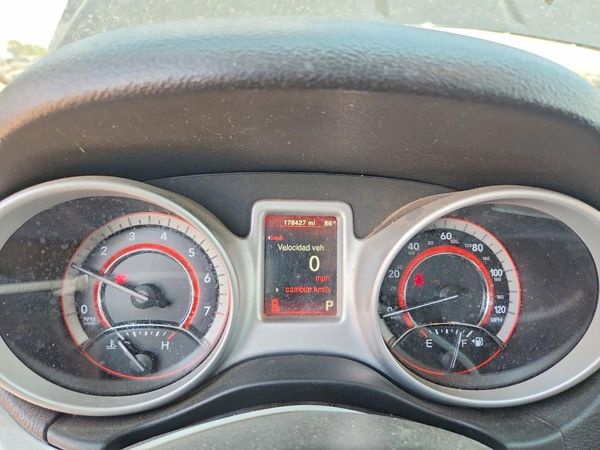 2019 DODGE JOURNEY SE