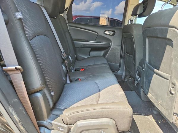 2019 DODGE JOURNEY SE