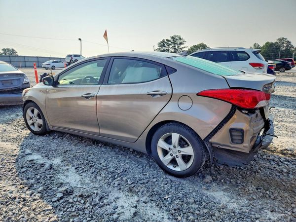 2013 HYUNDAI ELANTRA