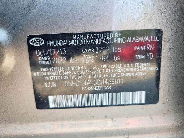 2013 HYUNDAI ELANTRA