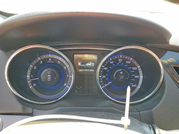 2014 HYUNDAI SONATA