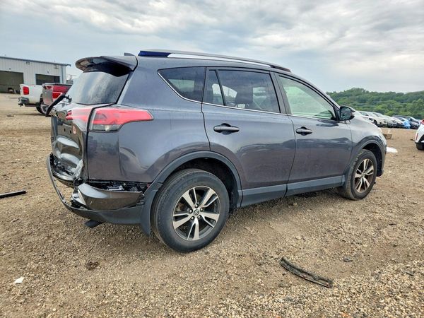 2018 TOYOTA RAV4 Adventure/XLE