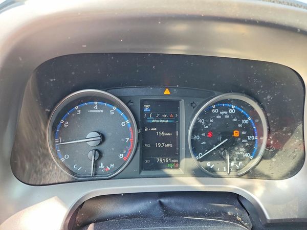 2018 TOYOTA RAV4 Adventure/XLE