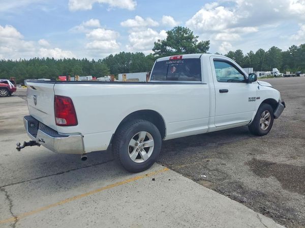 2014 RAM 1500 ST