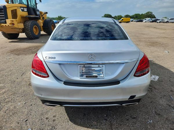 2015 MERCEDES-BENZ C Base