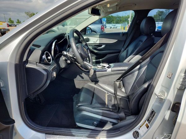 2015 MERCEDES-BENZ C Base