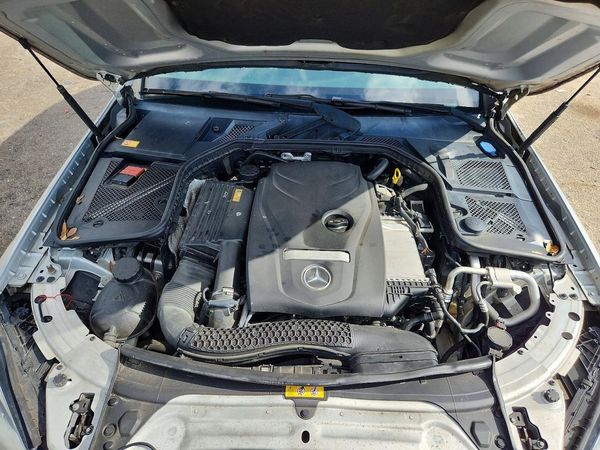 2015 MERCEDES-BENZ C Base