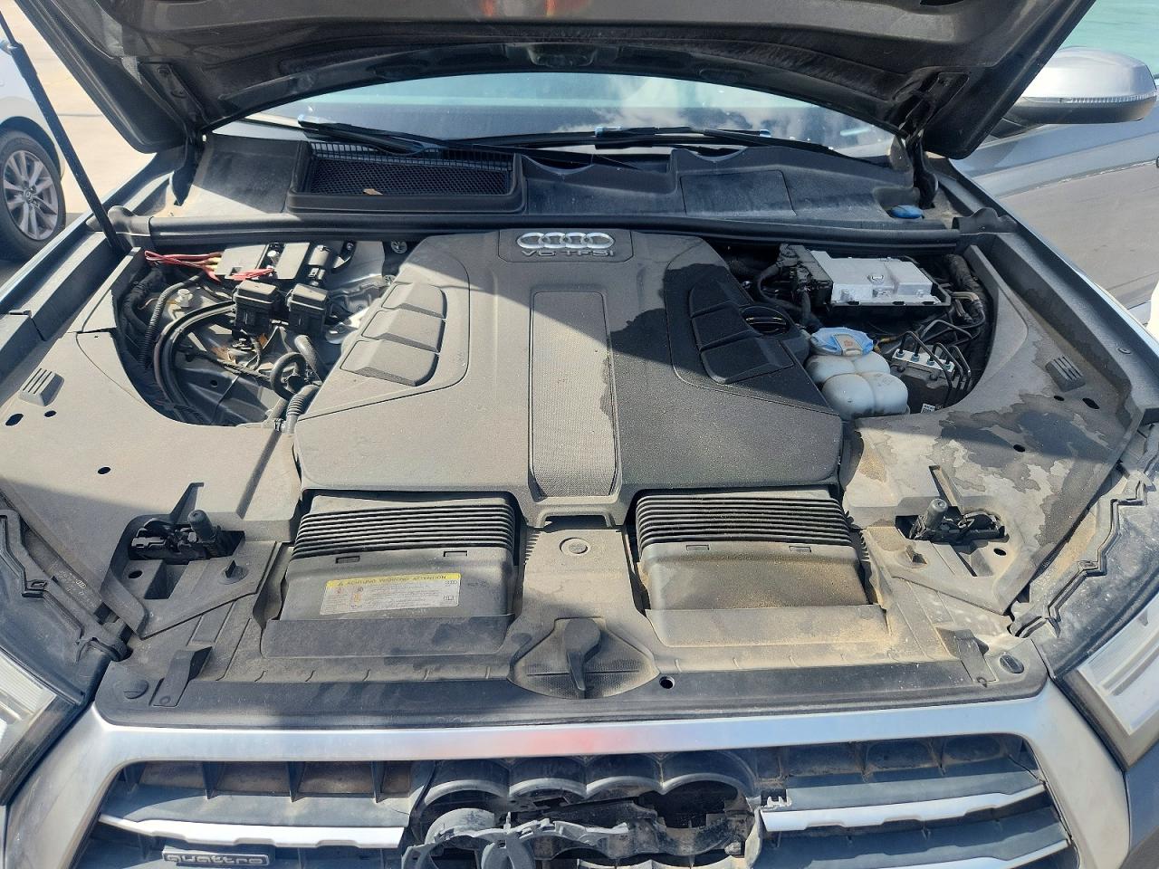 2017 AUDI Q7 quattro Premium