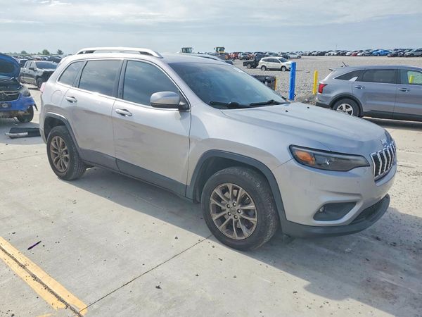 2019 JEEP CHEROKEE LATITUDE PLUS 4X4
