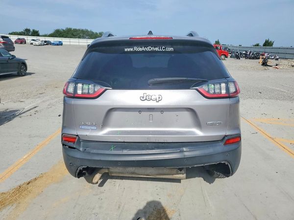 2019 JEEP CHEROKEE LATITUDE PLUS 4X4