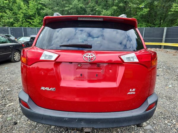 2015 TOYOTA RAV4