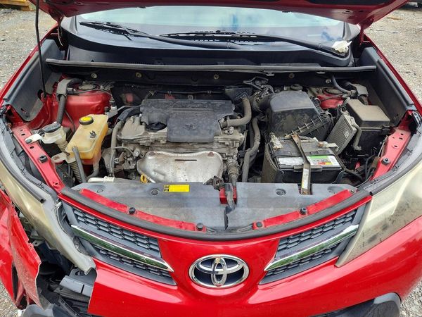 2015 TOYOTA RAV4