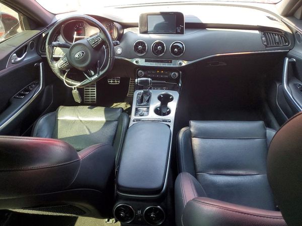2019 KIA STINGER GT