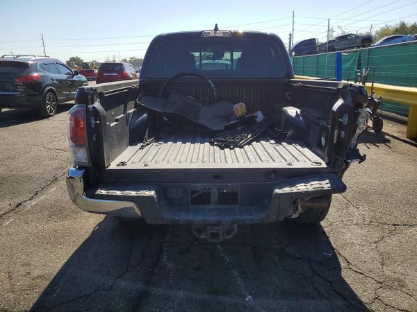 2023 TOYOTA TACOMA SR5