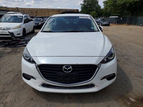 2017 MAZDA 3